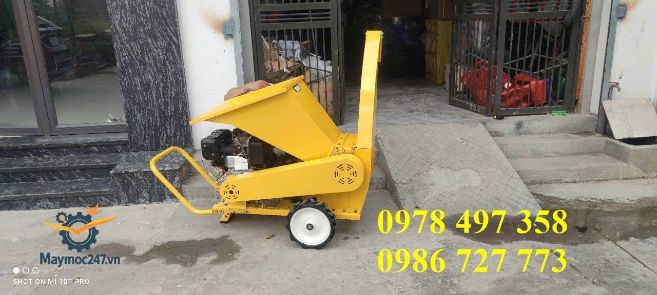 Máy băm tàu dừa tươi khô mạnh nhất hiện nay, dùng động cơ dầu