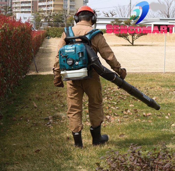 Máy thổi lá động cơ 4 thì Makita EB7660TH