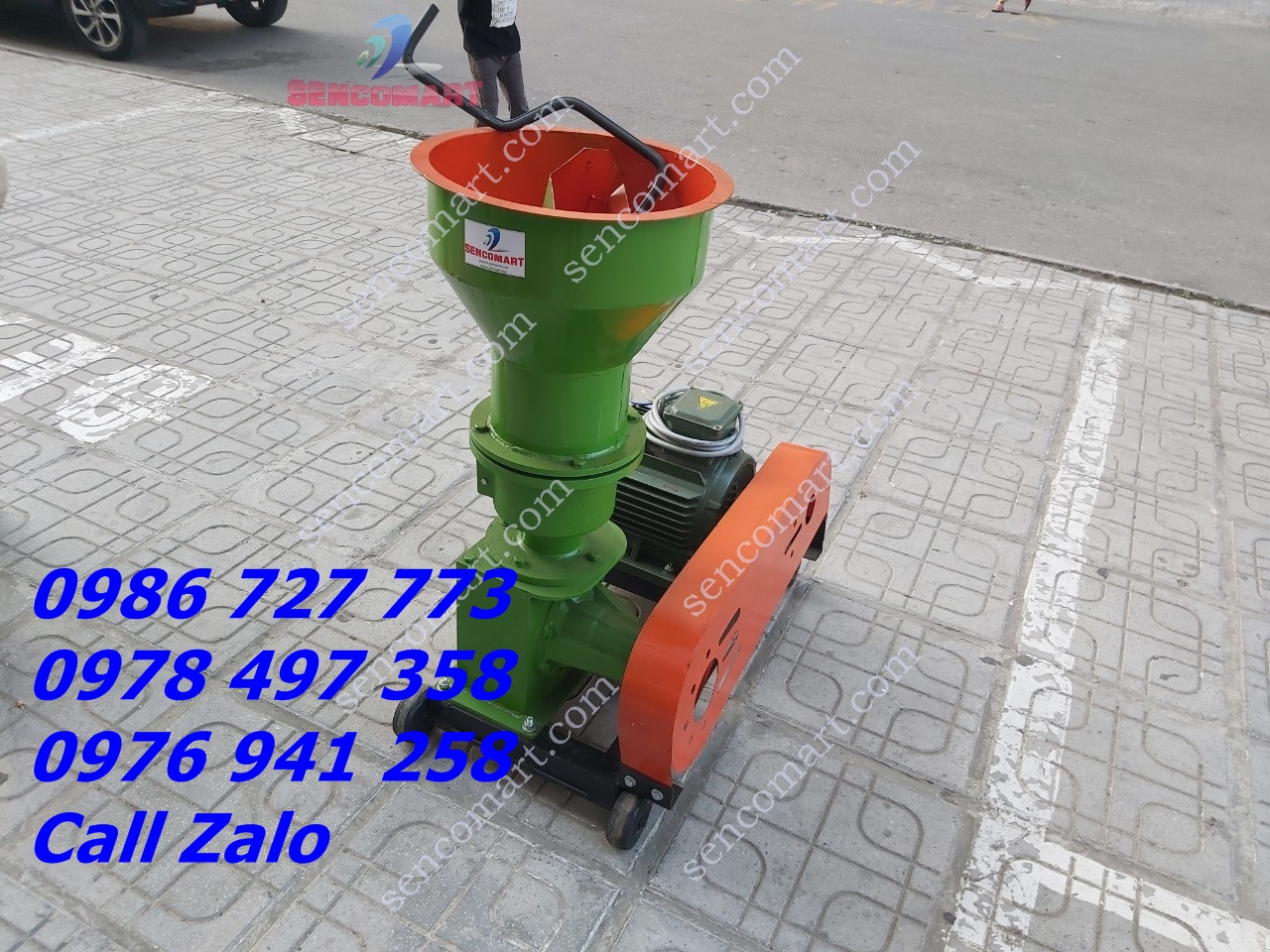 Máy ép cám viên trục đứng S200 Mẫu mới nhất 2024 công suất 5,5hp chạy điện 3 pha