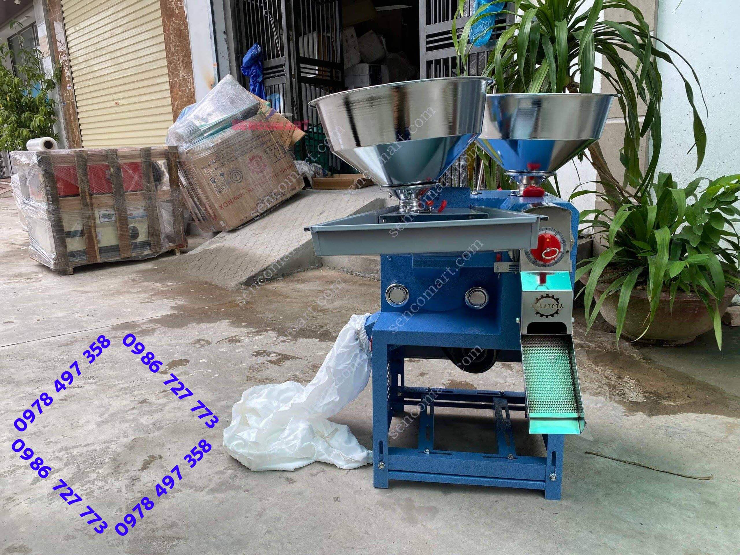 Máy xát gạo gia đình Vinatota 9999 phễu inox chính hãng