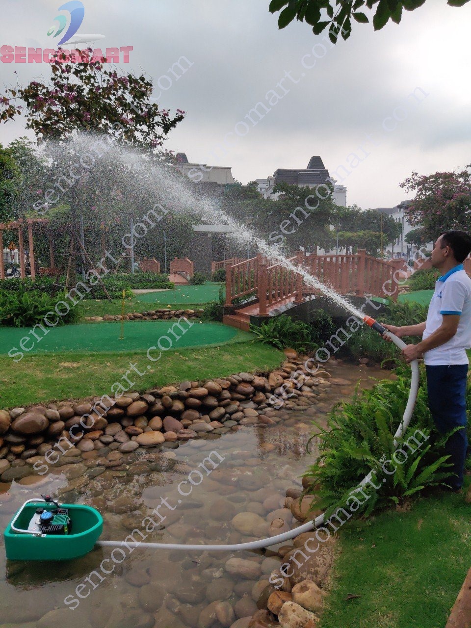 Xuồng bơm nước thả nổi, máy bơm nước thả nổi 4 thì TOMIKAMA HLC 35