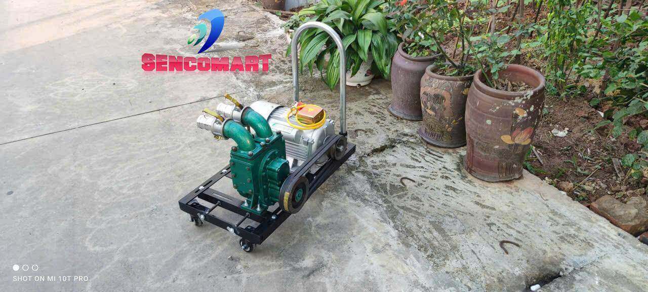 Vua hút bùn: Máy bơm cửa ngang 3.5kW tua chậm, họng 50 bao hút đặc.