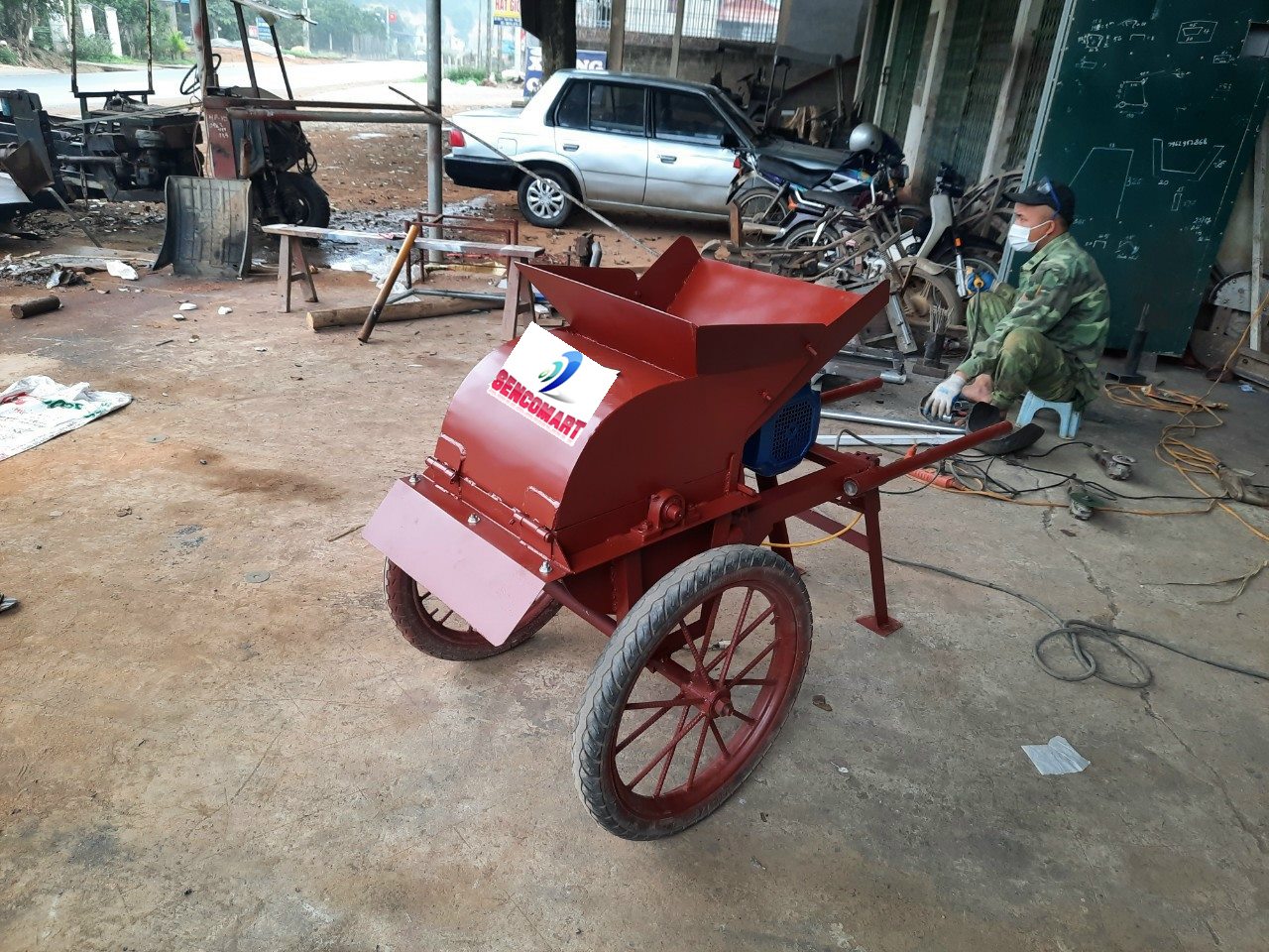 Máy nghiền đất đóng bầu làm vườn ươm, nghiền đất làm mạ, nghiền phân trâu bò ND3KW