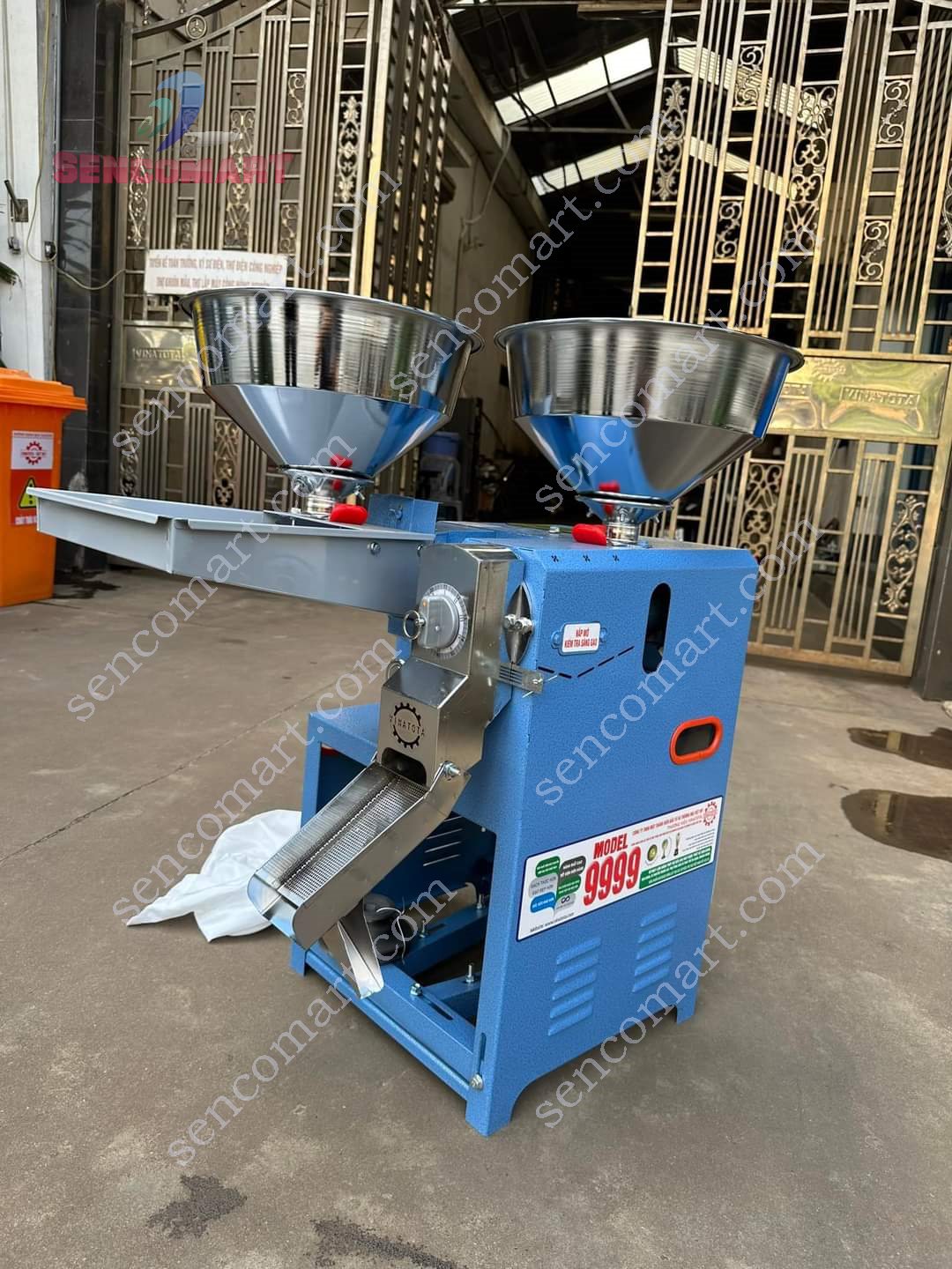 Máy xát gạo 2 chức năng Vinatota 9999 Phễu Inox