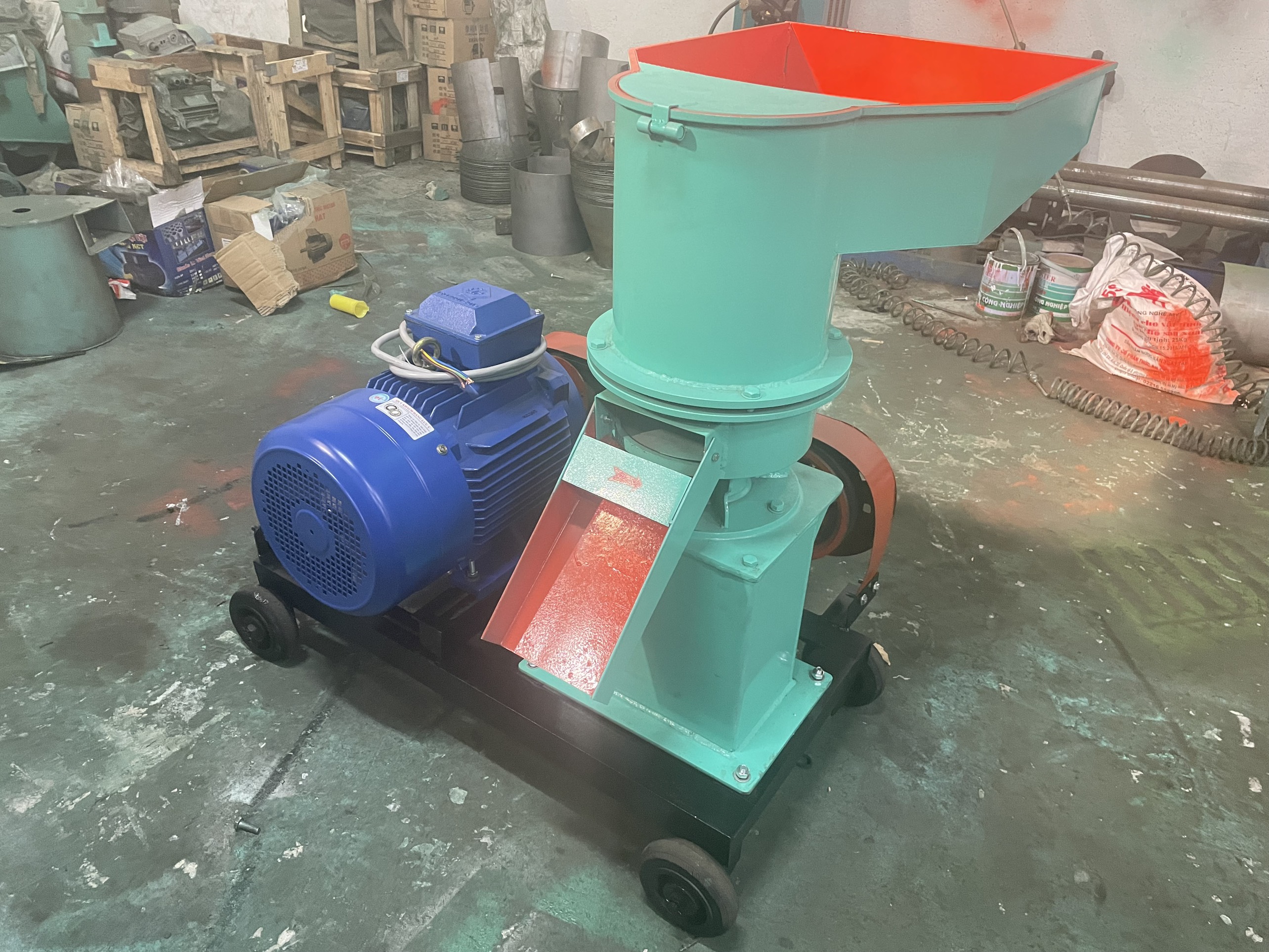 Máy ép cám viên 250 -11000W SENCO