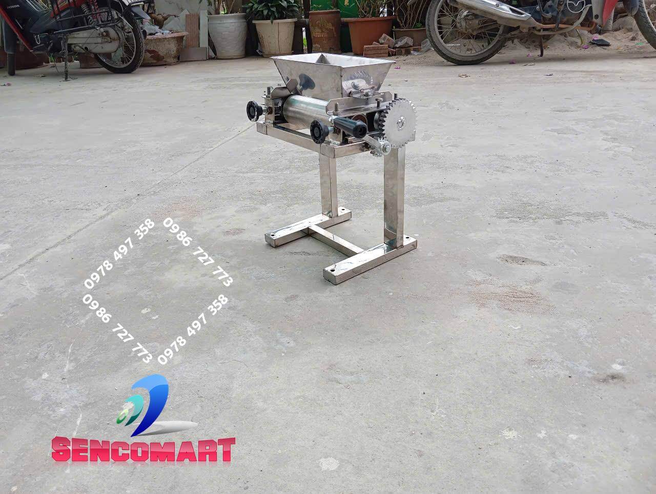 Bảng giá máy cán khô mực quay tay chính hãng 2025