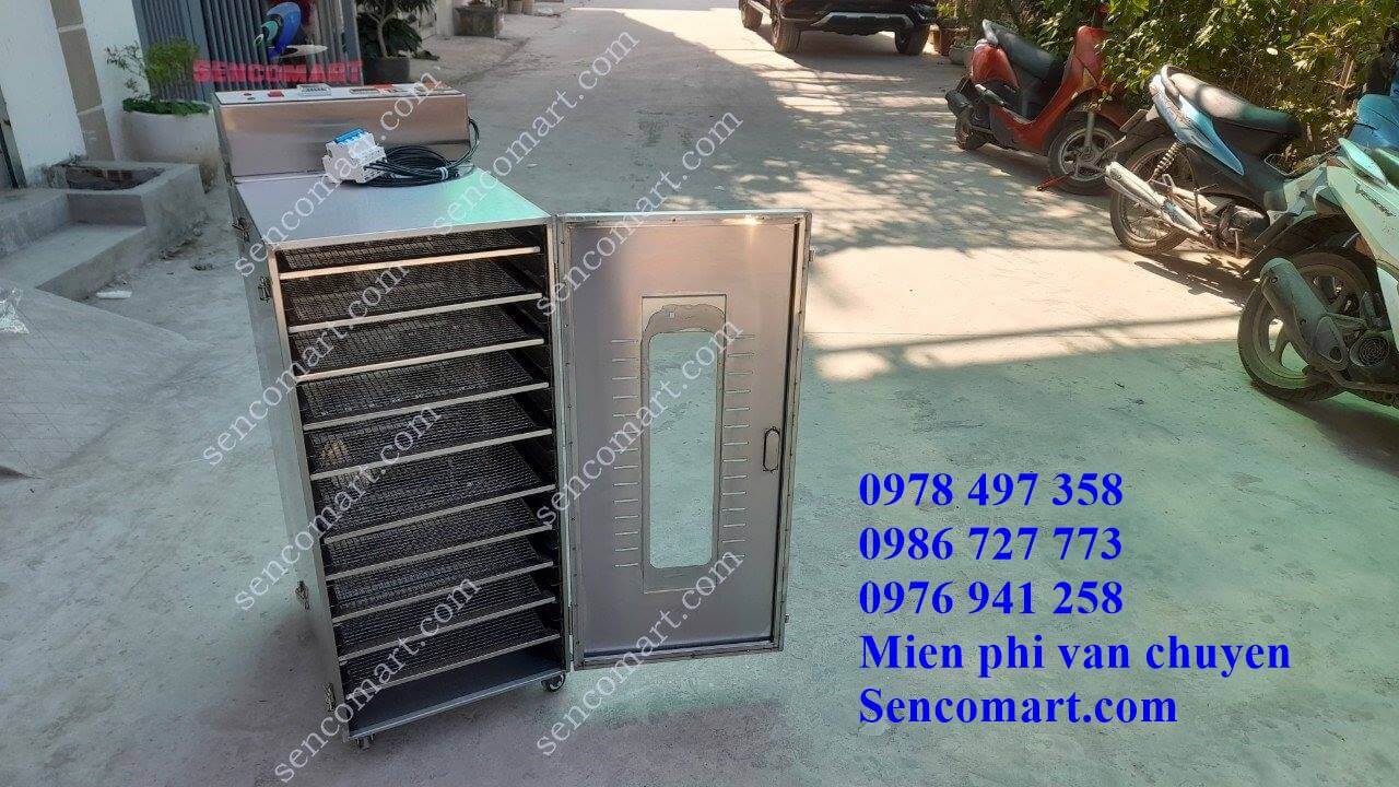Máy sấy thực phẩm sản xuất tại Sencomart dùng điện 3 pha, 20 khay inox khối lượng sấy 1 lần rất lớn