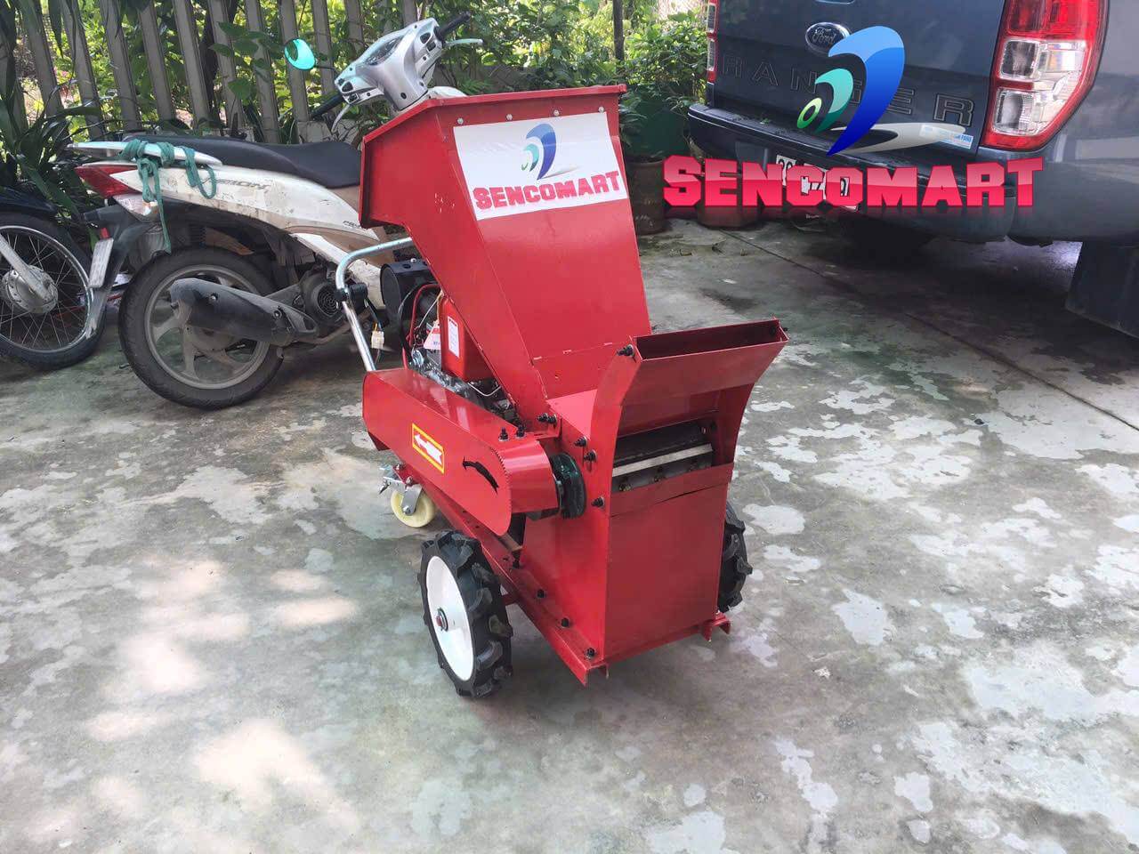 Máy Băm Cành Chạy Dầu Công Suất Mạnh Băm Gỗ To