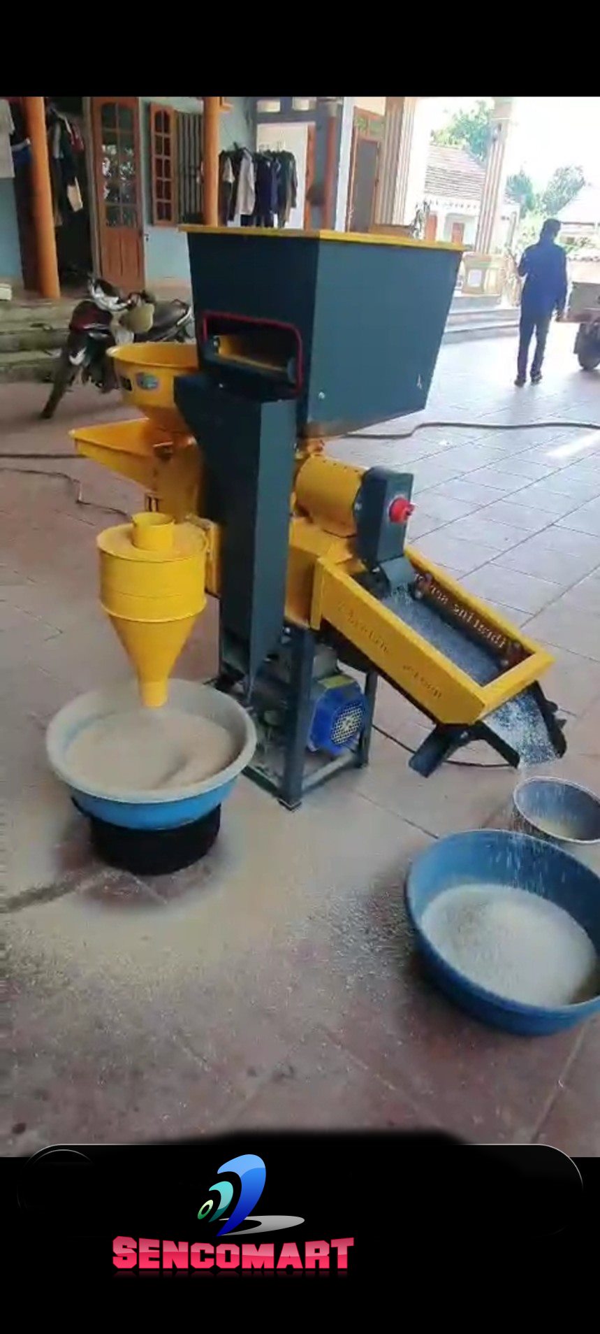 Máy xay xát lúa gạo, nghiền cám sàng lọc 3 cấp Sencomart 686 ( chưa mô tơ)